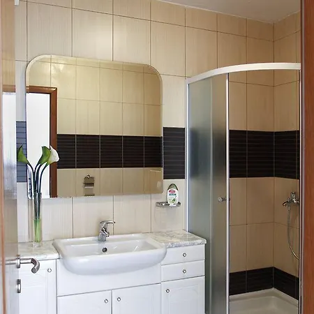 Apartment Residences Island View Orasac
