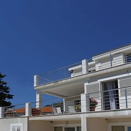Residences Island View